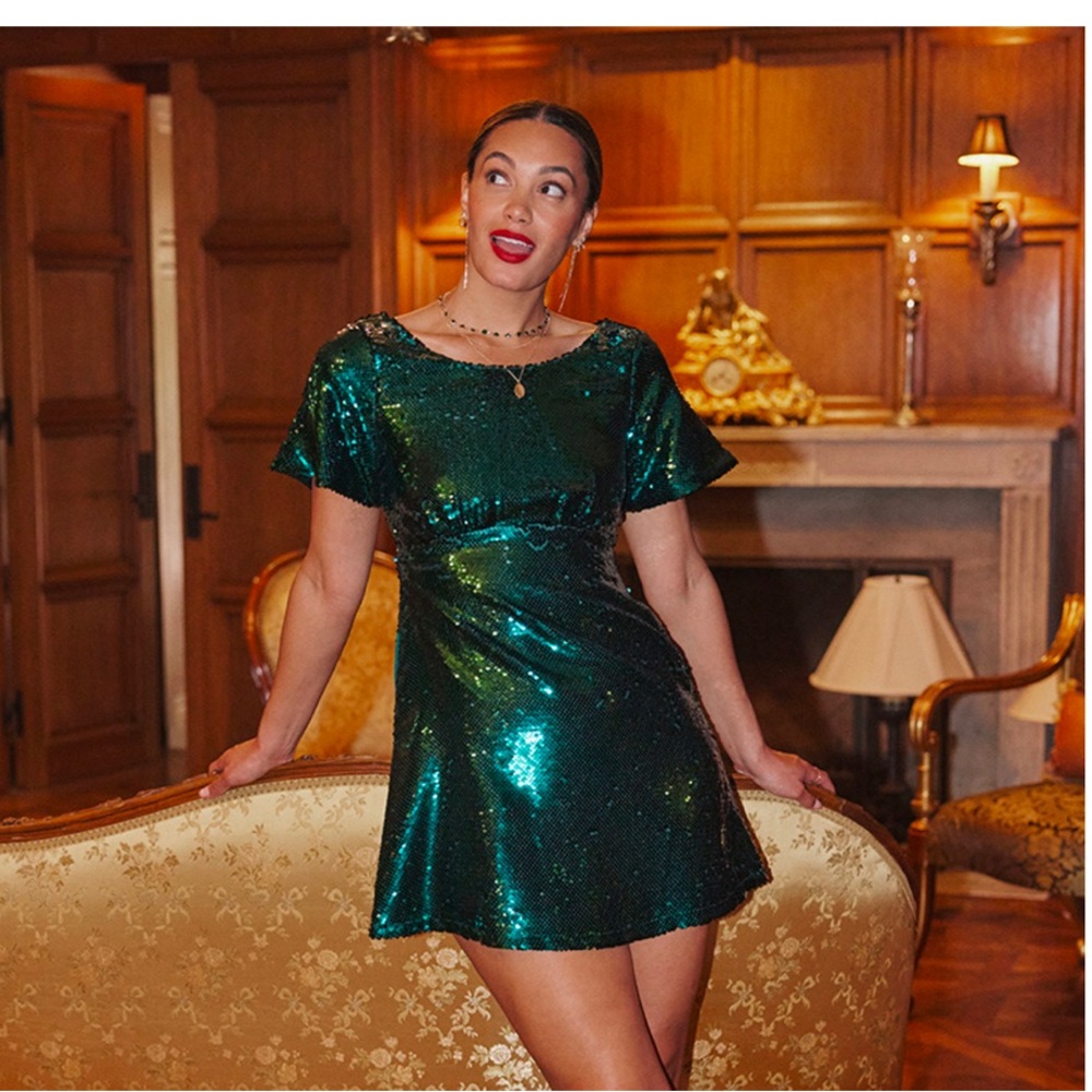 Sequin Bow Back Tie Mini Dress 💚